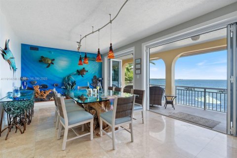 House in Key Largo, Florida 3 bedrooms № 2034924 - photo 14