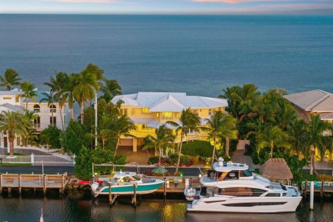 House in Key Largo, Florida 3 bedrooms № 2034924 - photo 26