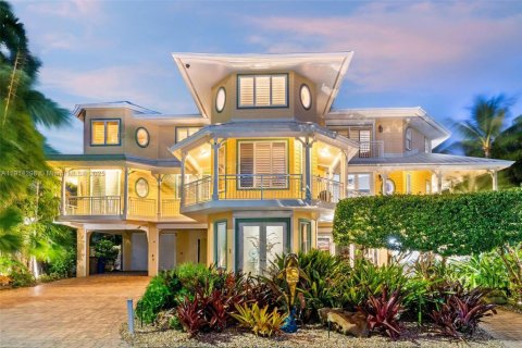 House in Key Largo, Florida 3 bedrooms № 2034924 - photo 4