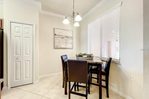 Condo in Bradenton, Florida, 2 bedrooms  № 2330577 - photo 4