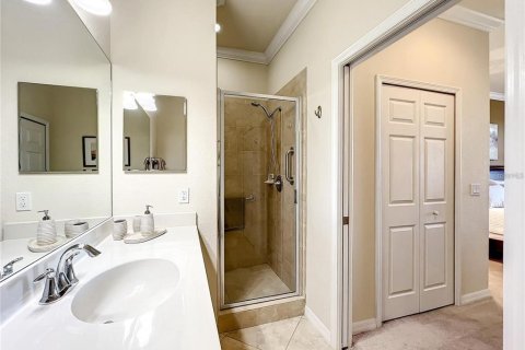 Condo in Bradenton, Florida, 2 bedrooms  № 2330577 - photo 21