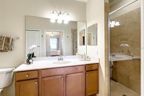 Condo in Bradenton, Florida, 2 bedrooms  № 2330577 - photo 20
