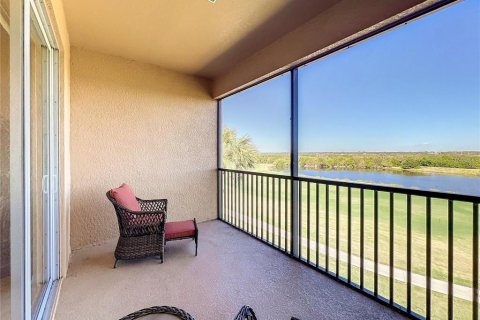 Condo in Bradenton, Florida, 2 bedrooms  № 2330577 - photo 29