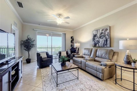 Condo in Bradenton, Florida, 2 bedrooms  № 2330577 - photo 11