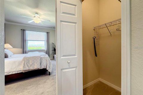 Condo in Bradenton, Florida, 2 bedrooms  № 2330577 - photo 19