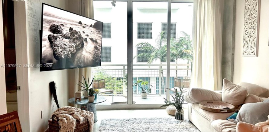 Condo à Miami, Floride, 1 chambre  № 2046123