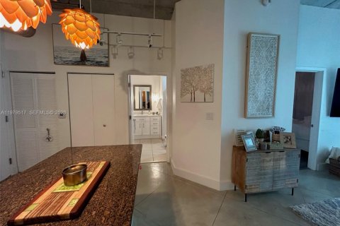 Copropriété à louer à Miami, Floride: 1 chambre, 65.68 m2 № 2046123 - photo 17