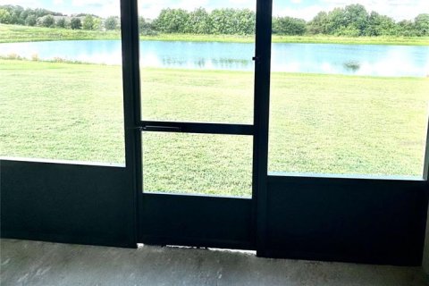 House in Winter Haven, Florida 3 bedrooms, 157 sq.m. № 1776844 - photo 26