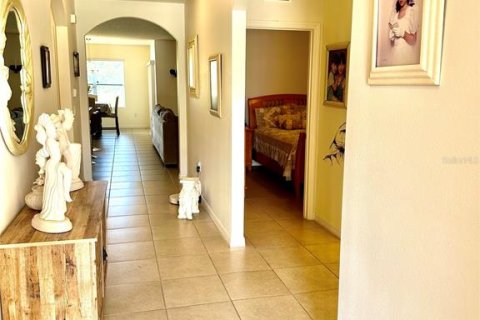 House in Winter Haven, Florida 3 bedrooms, 157 sq.m. № 1776844 - photo 5