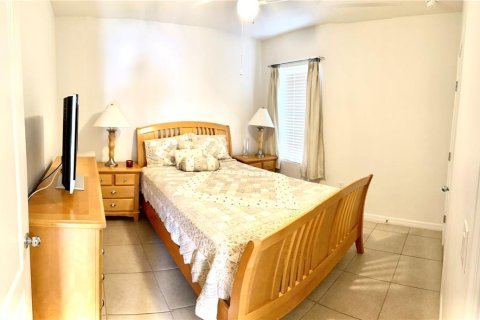 House in Winter Haven, Florida 3 bedrooms, 157 sq.m. № 1776844 - photo 10