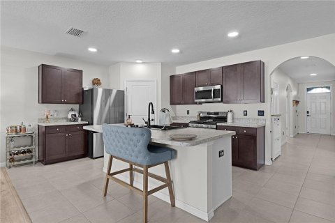 Casa en venta en Wildwood, Florida, 4 dormitorios, 166.39 m2 № 1886916 - foto 13