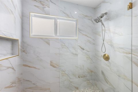 Villa ou maison à louer à Port Charlotte, Floride: 3 chambres, 164.53 m2 № 1637262 - photo 10