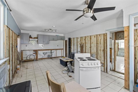 Propiedad comercial en venta en Treasure Island, Florida, 2 dormitorios, 166.39 m2 № 1918042 - foto 29