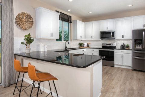 Townhouse in HERON BAY in Palmetto, Florida 4 bedrooms, 152 sq.m. № 57539 - photo 1