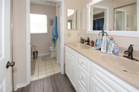 House in Hudson, Florida 3 bedrooms, 141.95 sq.m. № 1902526 - photo 27