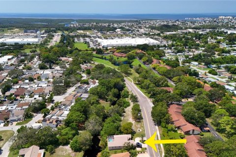 House in Hudson, Florida 3 bedrooms, 141.95 sq.m. № 1902526 - photo 6
