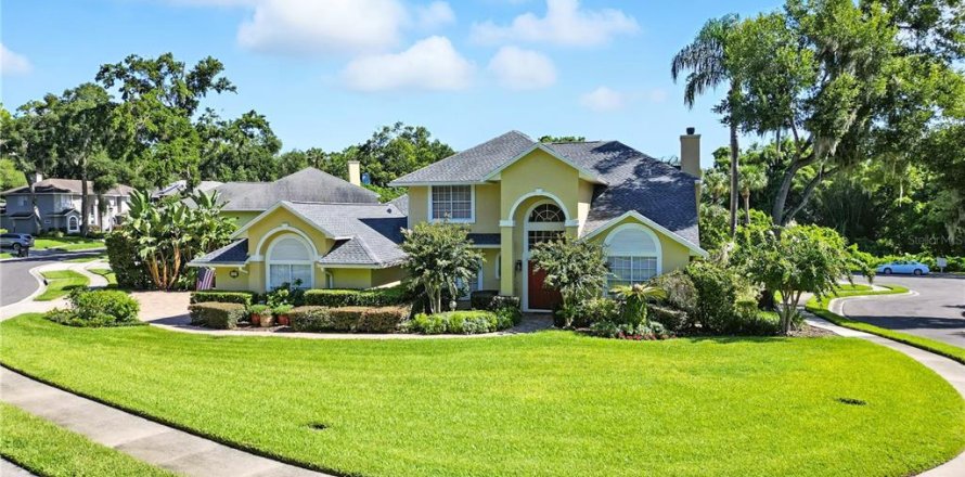 Villa ou maison à Altamonte Springs, Floride 5 chambres, 313.82 m2 № 1917048