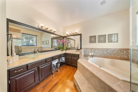 Villa ou maison à vendre à Altamonte Springs, Floride: 5 chambres, 313.82 m2 № 1917048 - photo 23