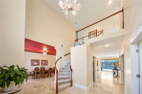 Villa ou maison à vendre à Altamonte Springs, Floride: 5 chambres, 313.82 m2 № 1917048 - photo 4