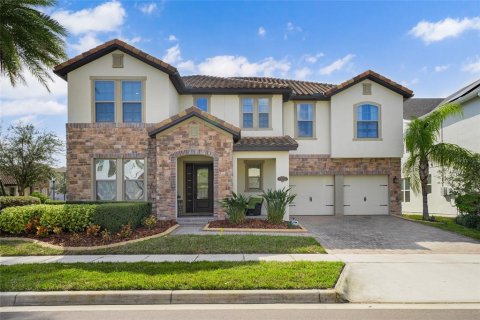 House in Windermere, Florida 6 bedrooms, 352.47 sq.m. № 2329075