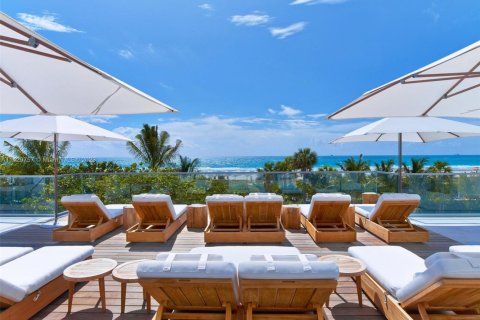 Condo in Miami Beach, Florida, 1 bedroom  № 2035057