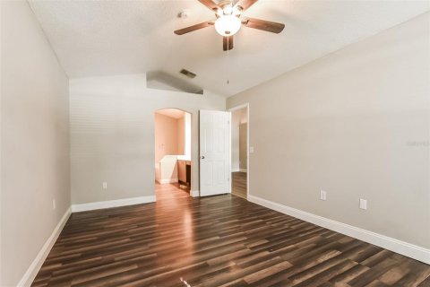 Casa en venta en Deltona, Florida, 3 dormitorios, 163.04 m2 № 2210353 - foto 11