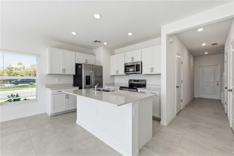 Townhouse in Bradenton, Florida 3 bedrooms, 130.53 sq.m. № 2226241 - photo 5