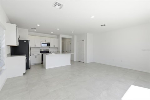 Townhouse in Bradenton, Florida 3 bedrooms, 130.53 sq.m. № 2226241 - photo 12