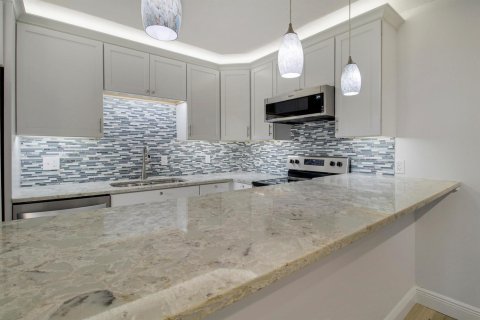 Touwnhouse à vendre à Jupiter, Floride: 2 chambres, 136.57 m2 № 2401856 - photo 17