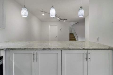 Touwnhouse à vendre à Jupiter, Floride: 2 chambres, 136.57 m2 № 2401856 - photo 18