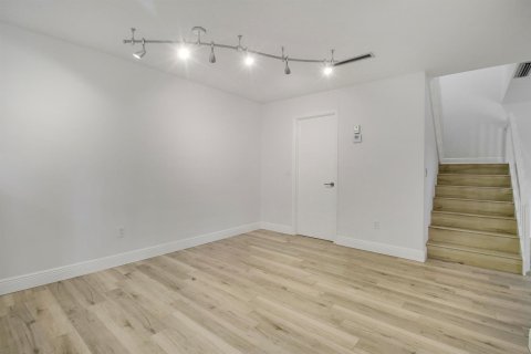 Touwnhouse à vendre à Jupiter, Floride: 2 chambres, 136.57 m2 № 2401856 - photo 25