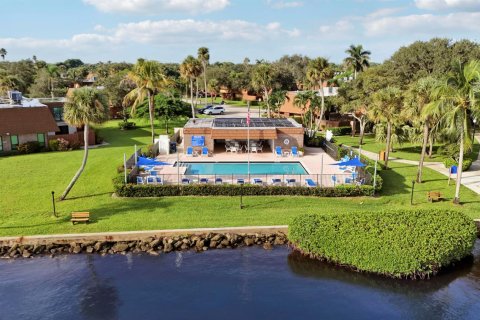 Touwnhouse à vendre à Jupiter, Floride: 2 chambres, 136.57 m2 № 2401856 - photo 26