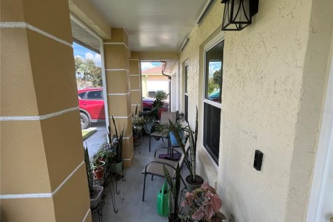Villa ou maison à vendre à Orlando, Floride: 2 chambres, 95.22 m2 № 2408102 - photo 8