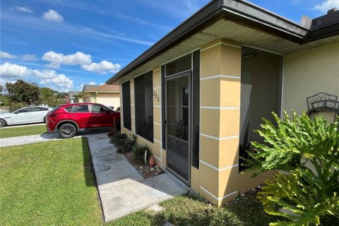 Villa ou maison à vendre à Orlando, Floride: 2 chambres, 95.22 m2 № 2408102 - photo 5
