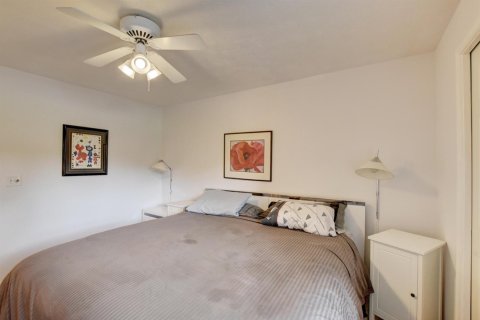Appartement à louer à Boca Raton, Floride: 2 chambres, 150.13 m2 № 2085495 - photo 7