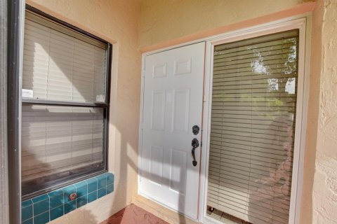 Appartement à louer à Boca Raton, Floride: 2 chambres, 150.13 m2 № 2085495 - photo 5