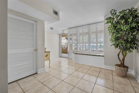 Condo in Port Orange, Florida, 3 bedrooms  № 1894463 - photo 7