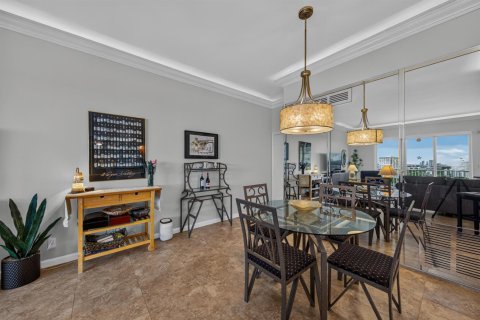Condo in Fort Lauderdale, Florida, 2 bedrooms  № 2398220 - photo 4