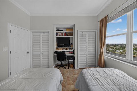 Condo in Fort Lauderdale, Florida, 2 bedrooms  № 2398220 - photo 27