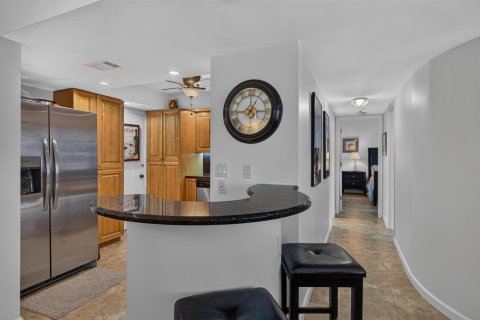 Condo in Fort Lauderdale, Florida, 2 bedrooms  № 2398220 - photo 19