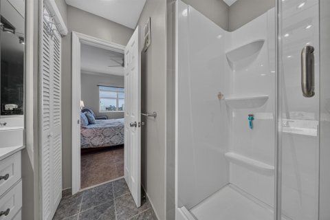 Condo in Fort Lauderdale, Florida, 2 bedrooms  № 2398220 - photo 24