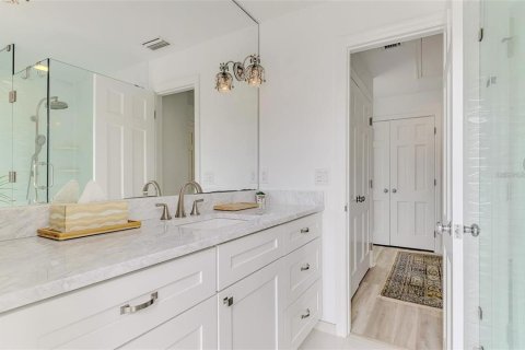 Villa ou maison à vendre à Bradenton, Floride: 4 chambres, 314.38 m2 № 2398632 - photo 26