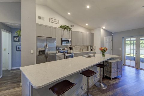 House in Riverview, Florida 4 bedrooms, 166.48 sq.m. № 2199475 - photo 5