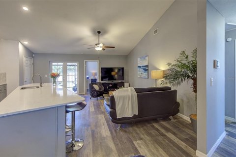 House in Riverview, Florida 4 bedrooms, 166.48 sq.m. № 2199475 - photo 15
