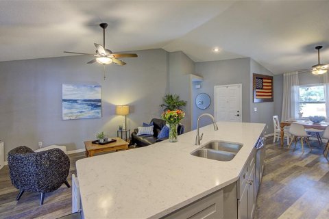 House in Riverview, Florida 4 bedrooms, 166.48 sq.m. № 2199475 - photo 13