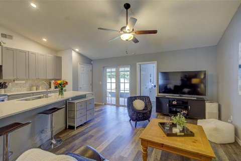 House in Riverview, Florida 4 bedrooms, 166.48 sq.m. № 2199475 - photo 19