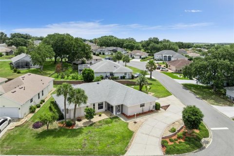 Villa ou maison à Leesburg, Floride 3 chambres, 206.34 m2 № 2155806