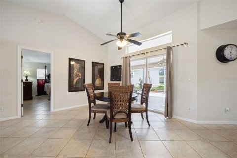 Villa ou maison à vendre à Leesburg, Floride: 3 chambres, 206.34 m2 № 2155806 - photo 9