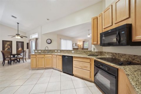 Villa ou maison à vendre à Leesburg, Floride: 3 chambres, 206.34 m2 № 2155806 - photo 13