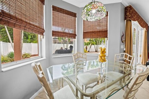 Купить виллу или дом в Мирамар, Флорида 3 комнаты, 209.68м2, № 2348459 - фото 17